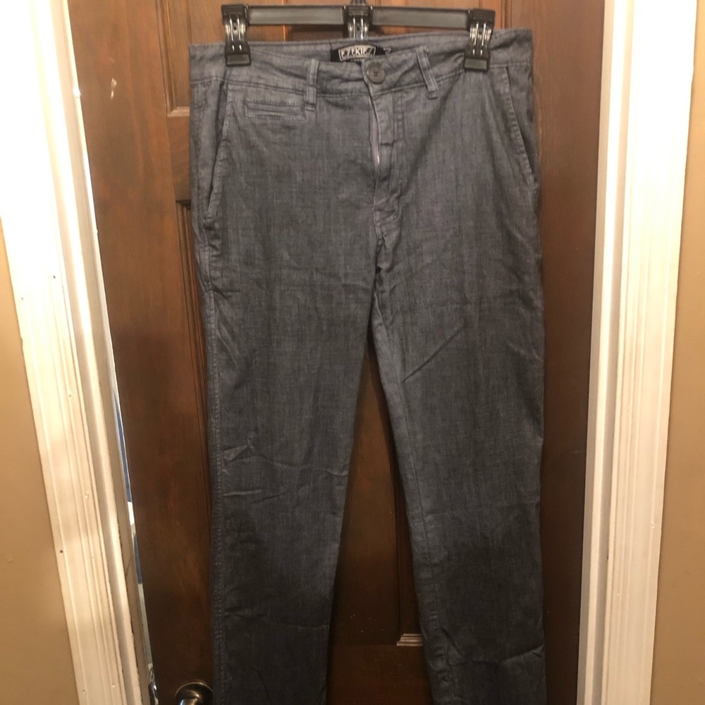 Women’s Size 31 Gray Visco Rayon Dress Pants
